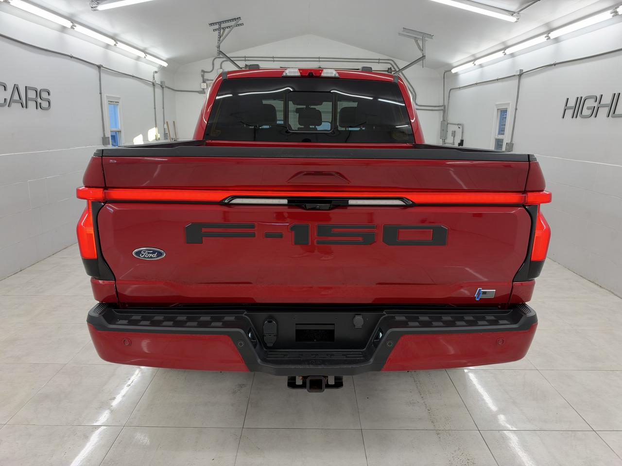 Ford F-150 Lightning Platinum 4WD SuperCrew 5.5' Box 2023