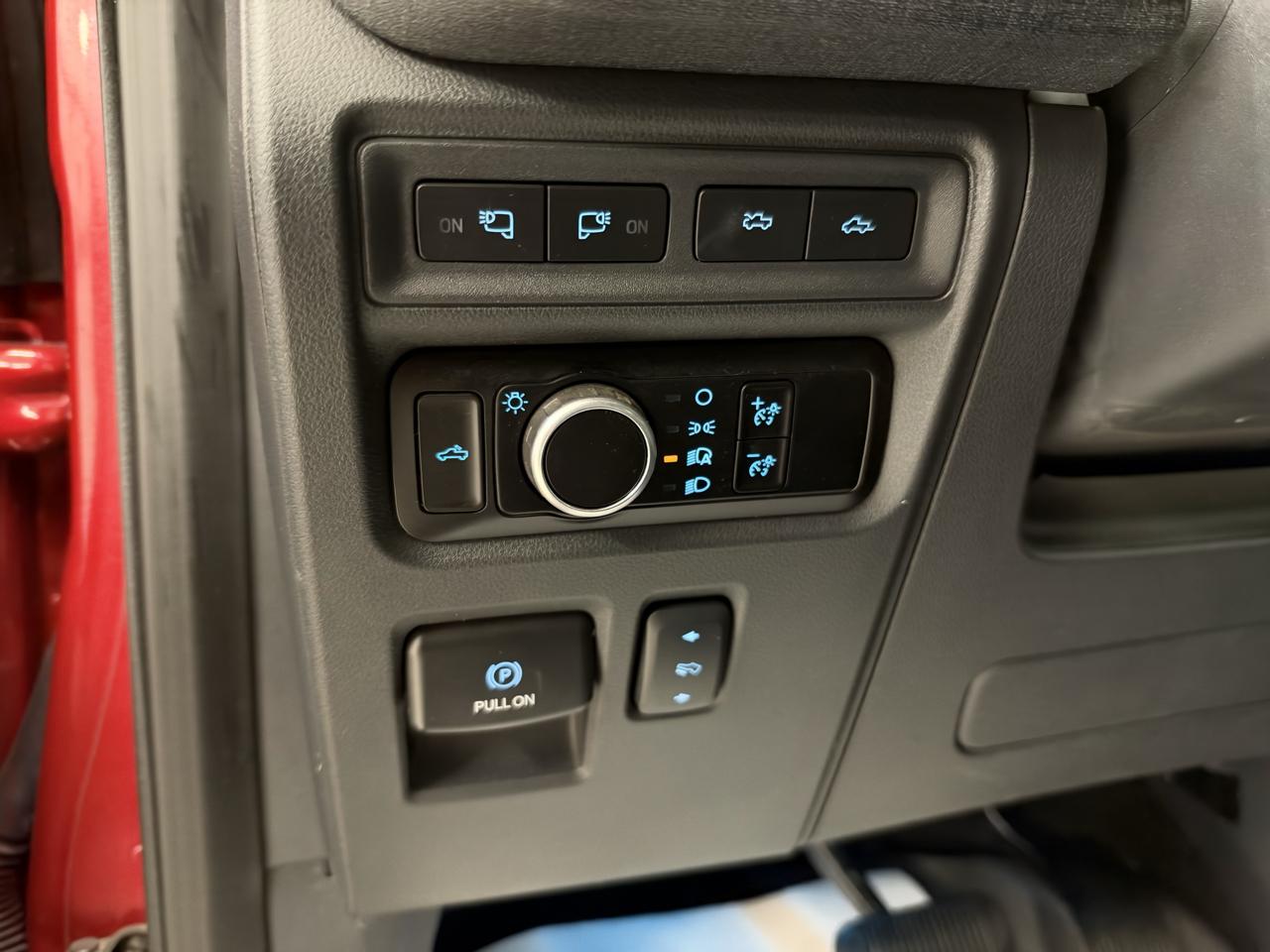Ford F-150 Lightning Platinum 4WD SuperCrew 5.5' Box 2023