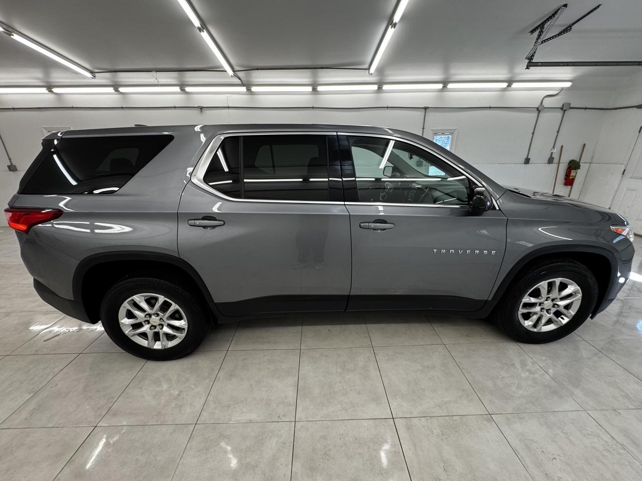 Chevrolet Traverse AWD 4dr LS w/1LS 2020