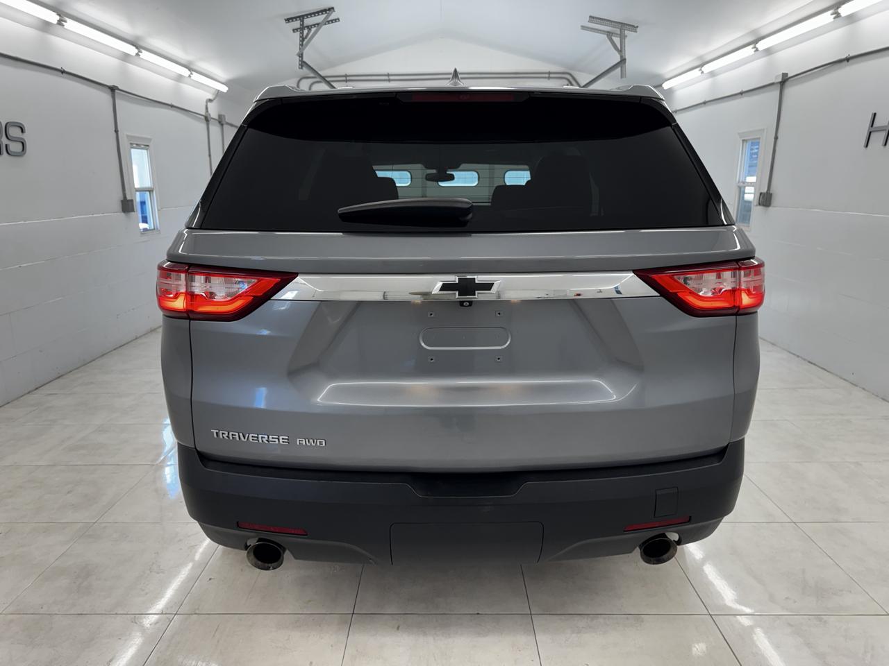 Chevrolet Traverse AWD 4dr LS w/1LS 2020