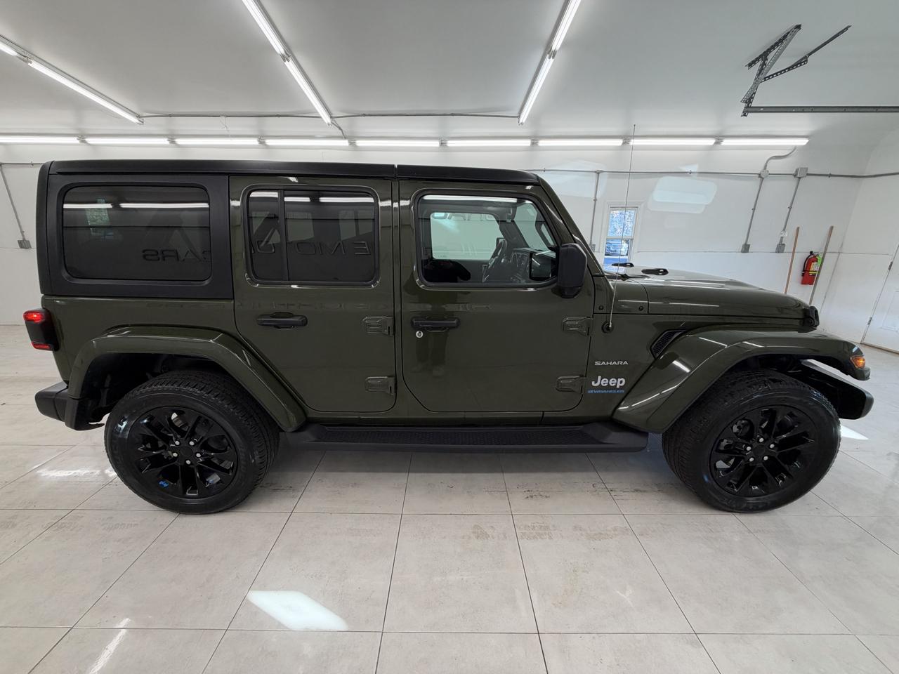Jeep Wrangler 4xe Sahara 4x4 2023