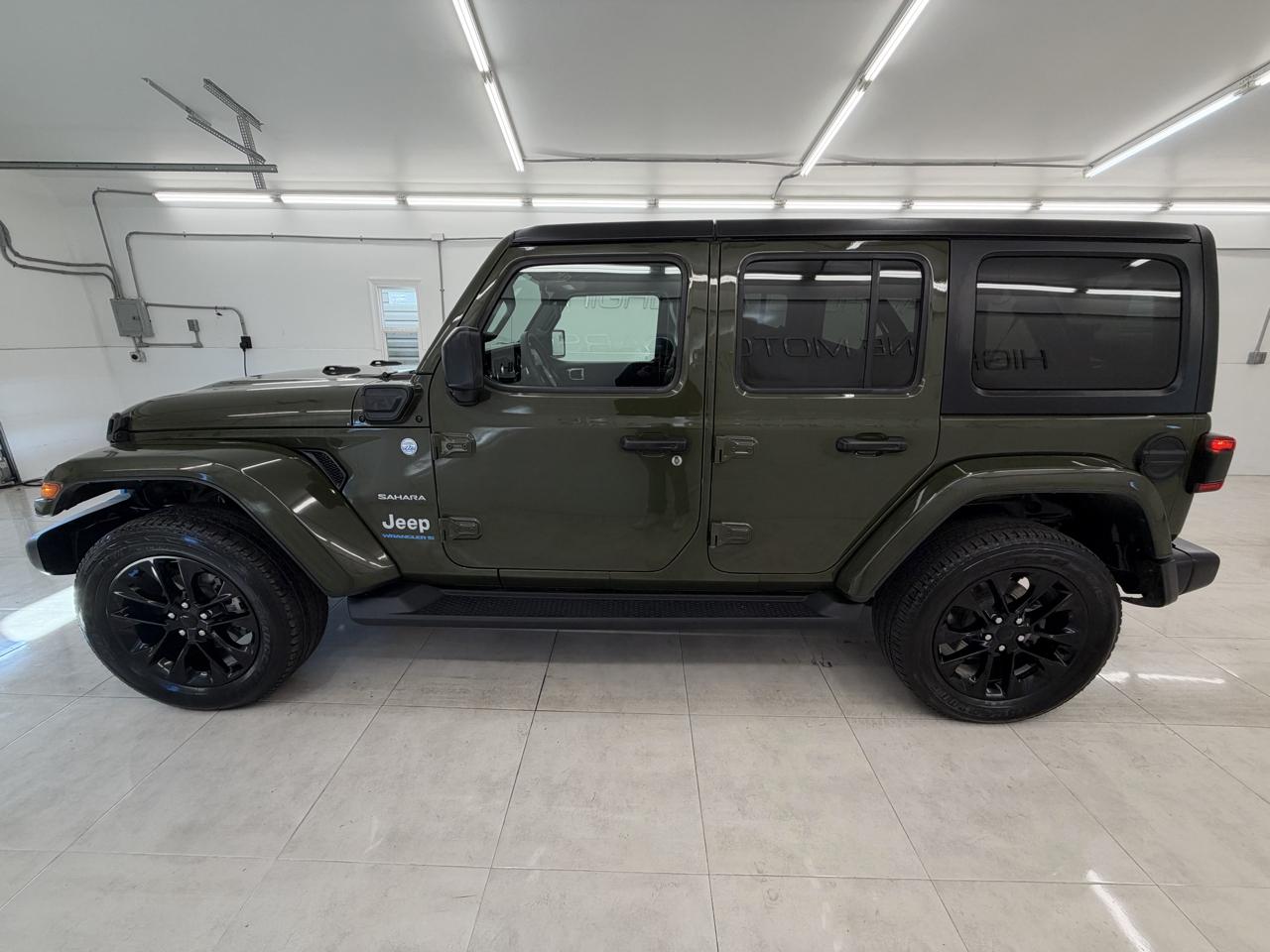 Jeep Wrangler 4xe Sahara 4x4 2023
