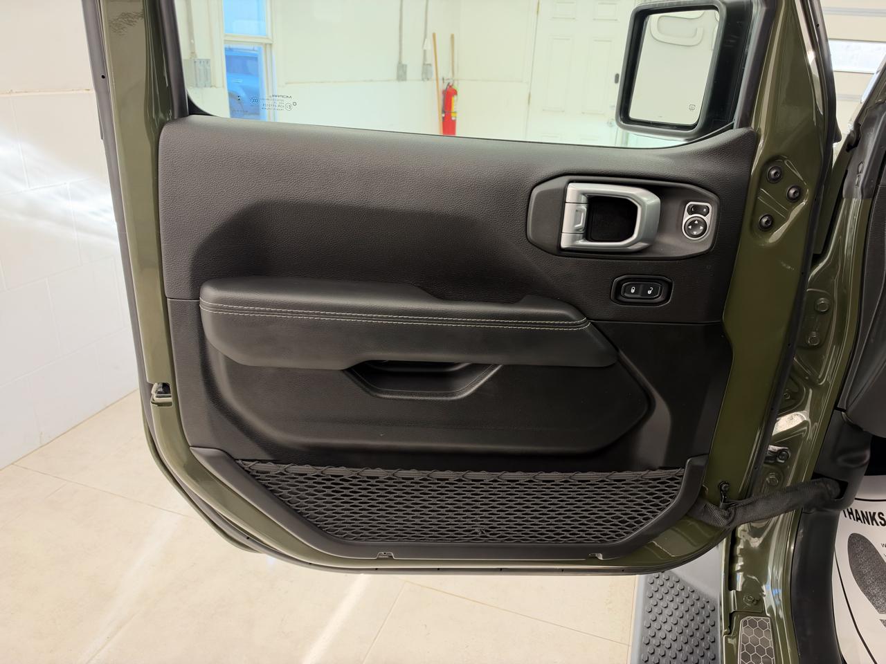 Jeep Wrangler 4xe Sahara 4x4 2023