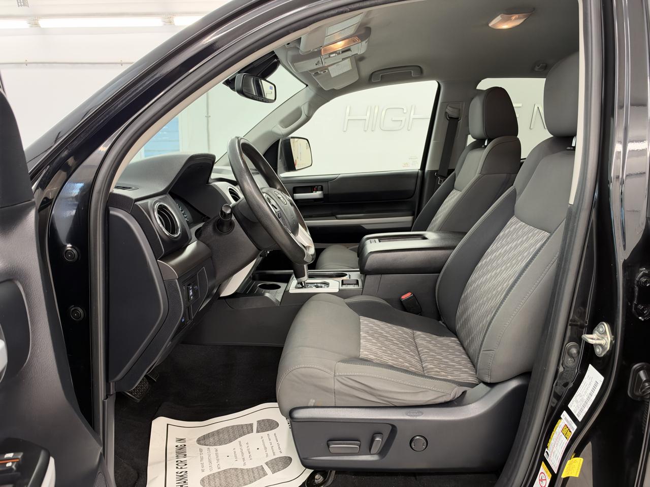 Toyota Tundra 4WD TRD Pro Double Cab 6.5' Bed 5.7L (Natl) 2020