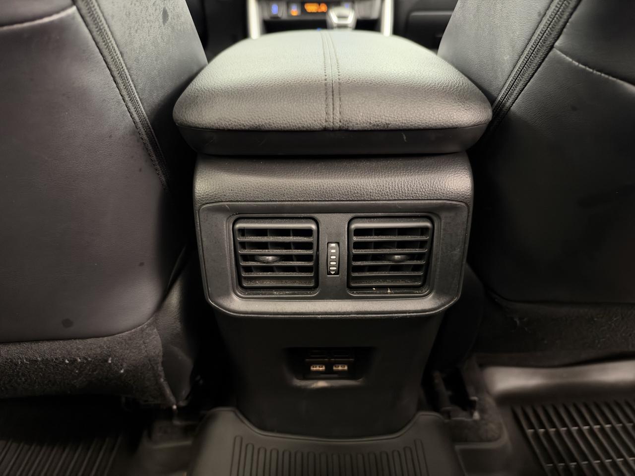 Toyota RAV4 Hybrid XSE AWD (Natl) 2021