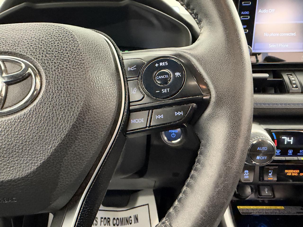 Toyota RAV4 Hybrid XSE AWD (Natl) 2021