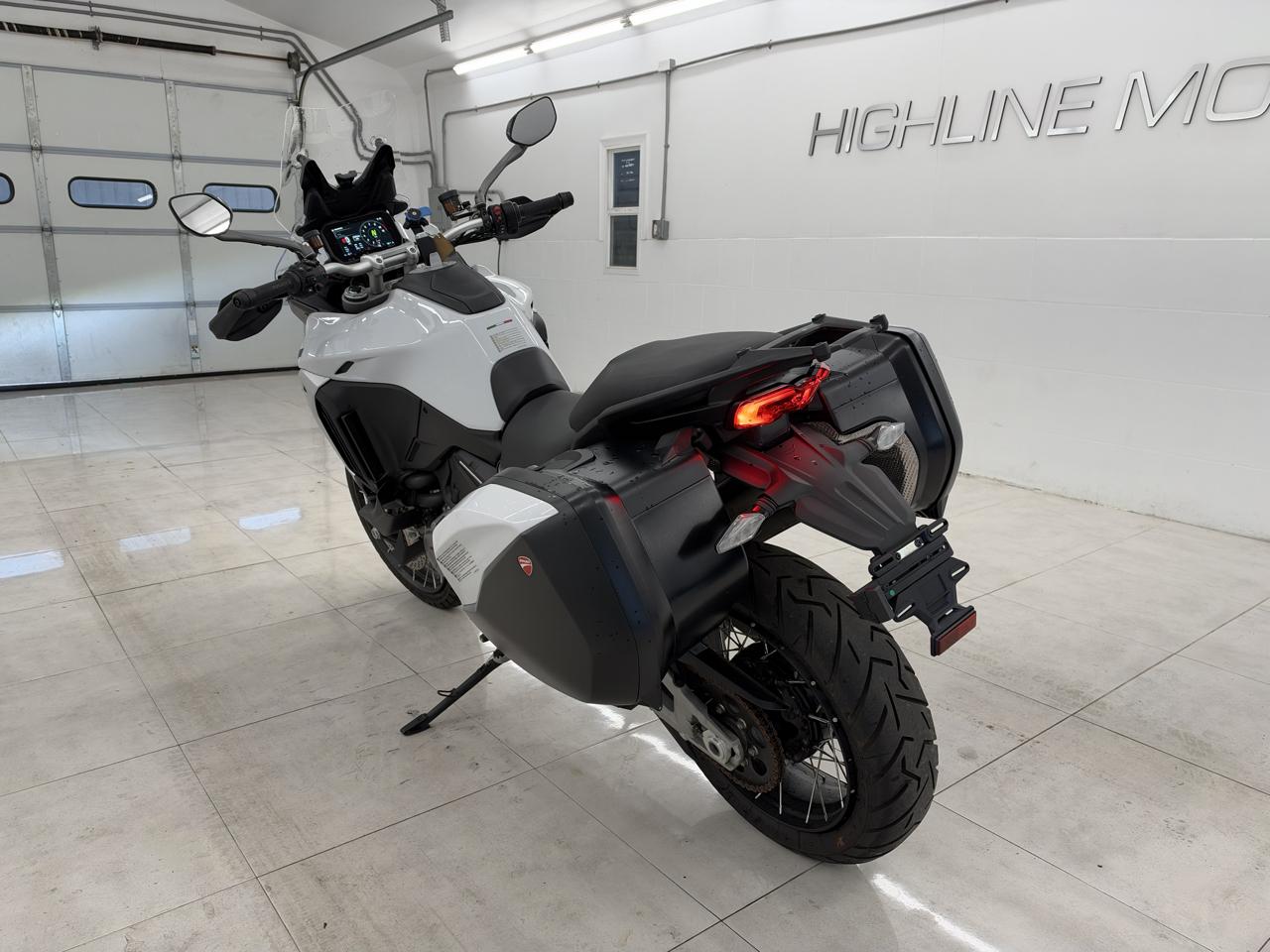 Ducati Multistrada V4/V4S/V4 S S  2023