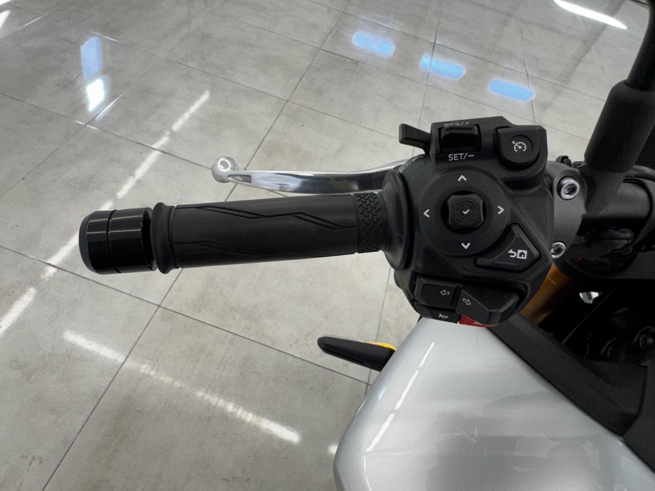 Yamaha MT-09  2025