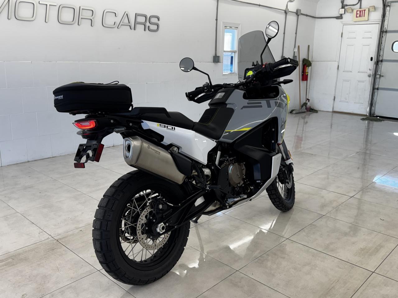 Husqvarna  Norden 901  2024
