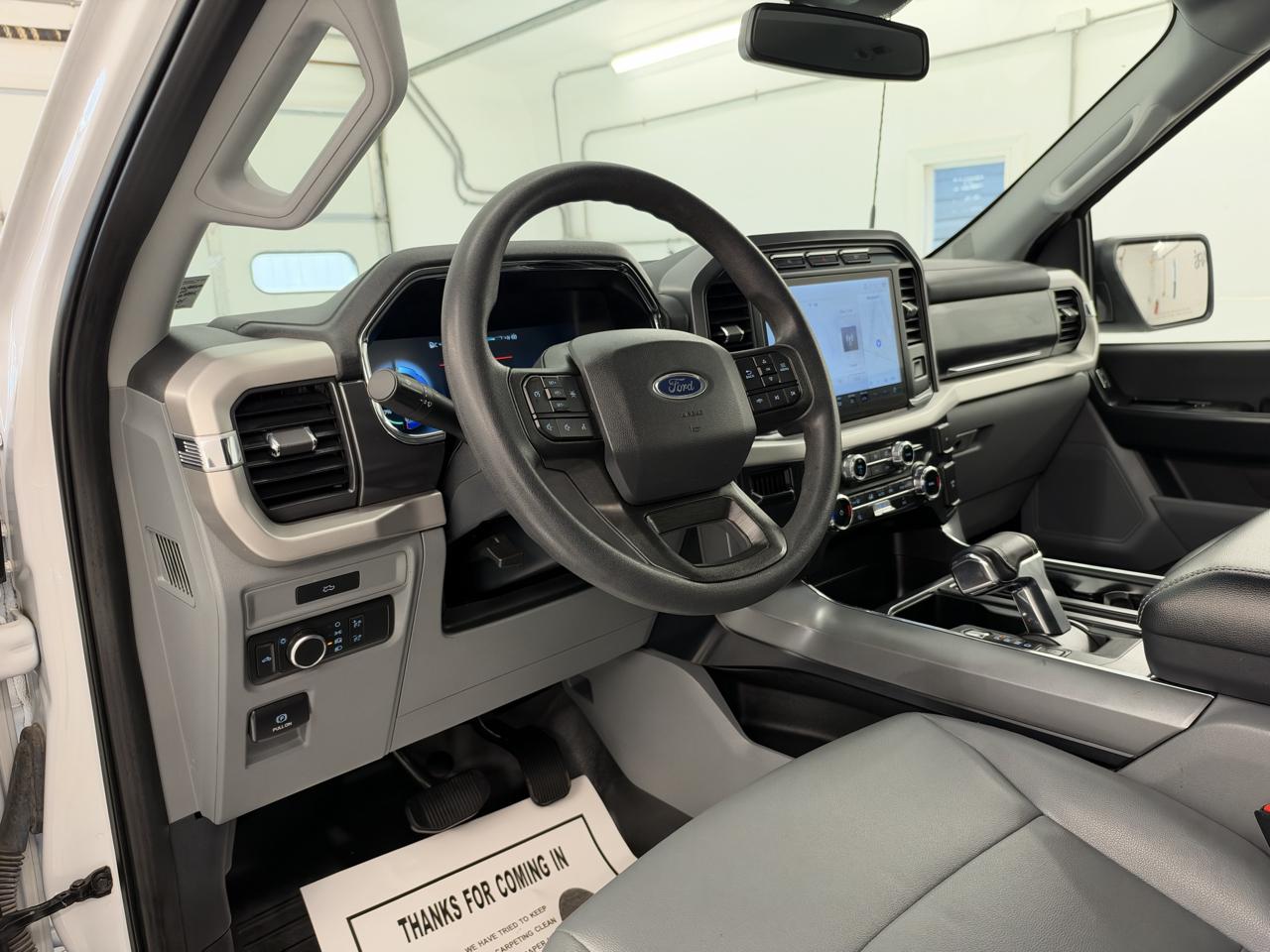 Ford F-150 Lightning LARIAT 4WD SuperCrew 5.5' Box 2022