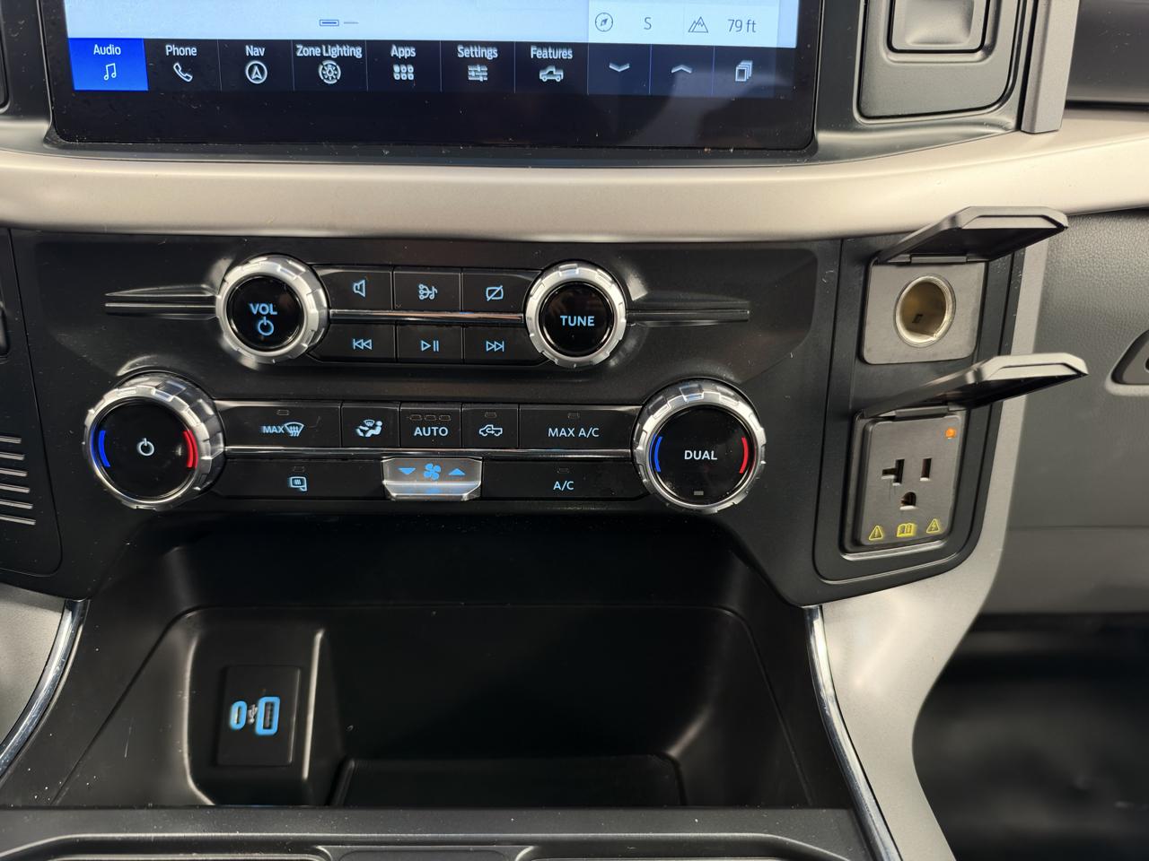 Ford F-150 Lightning LARIAT 4WD SuperCrew 5.5' Box 2022