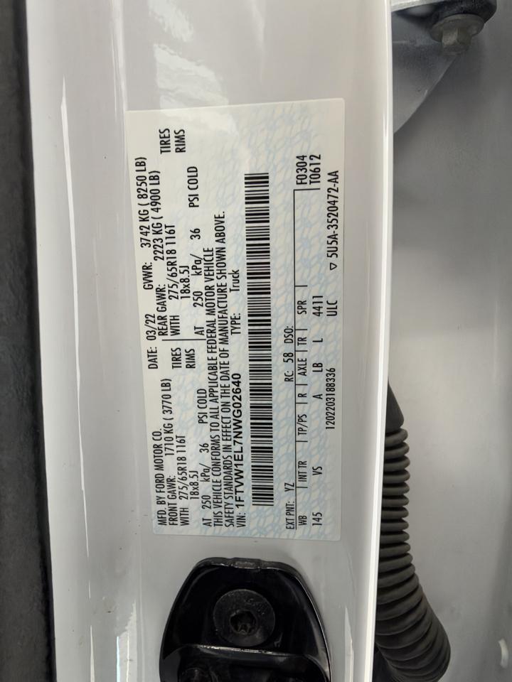 Ford F-150 Lightning LARIAT 4WD SuperCrew 5.5' Box 2022