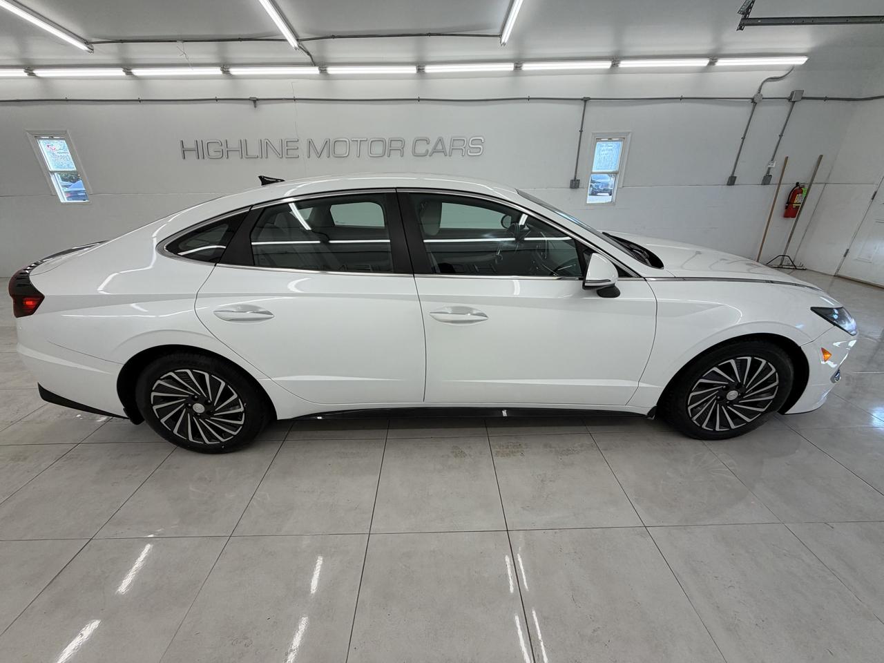 Hyundai Sonata Hybrid SEL 2.0L 2021