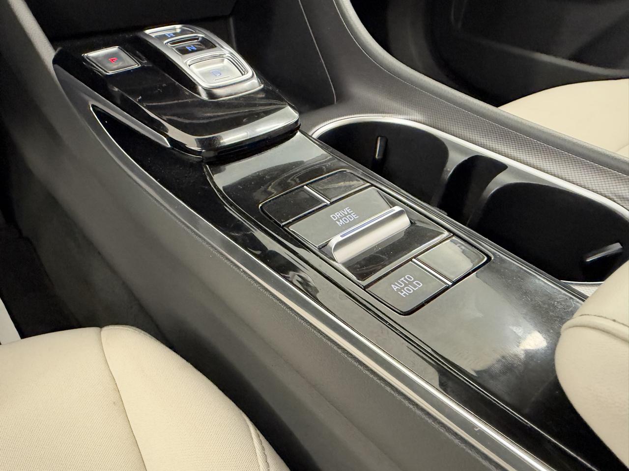 Hyundai Sonata Hybrid SEL 2.0L 2021