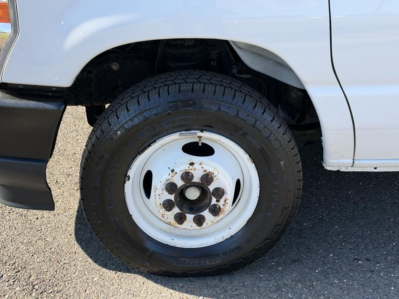 Ford E-Series Cutaway E-350 SRW 138" WB 2021
