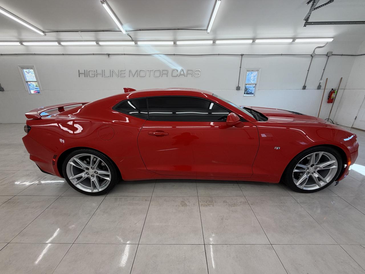 Chevrolet Camaro 2dr Cpe 1SS 2020