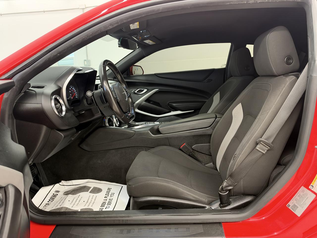 Chevrolet Camaro 2dr Cpe 1SS 2020
