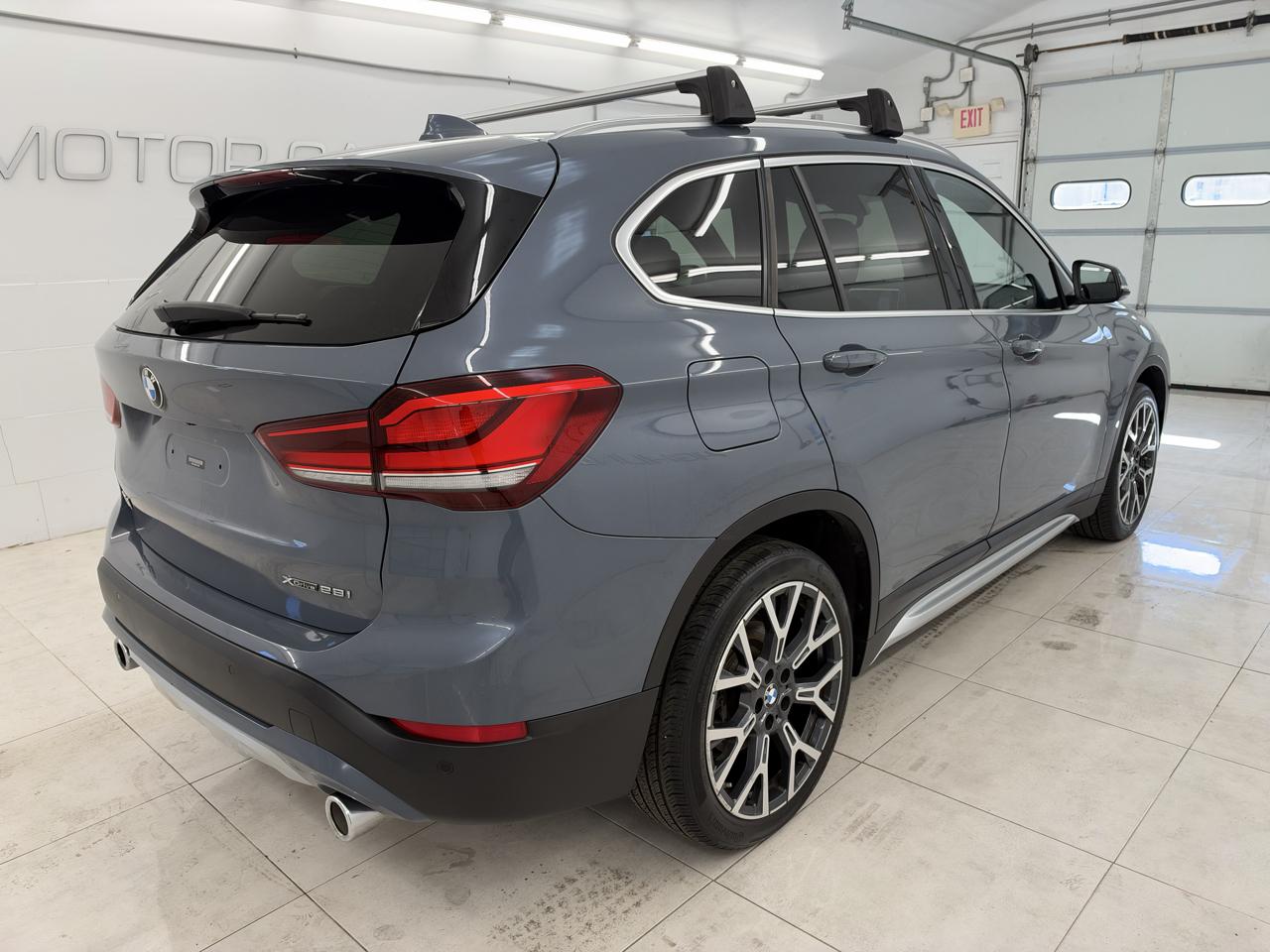 BMW X1 xDrive28i Sports Activity Vehicle 2021