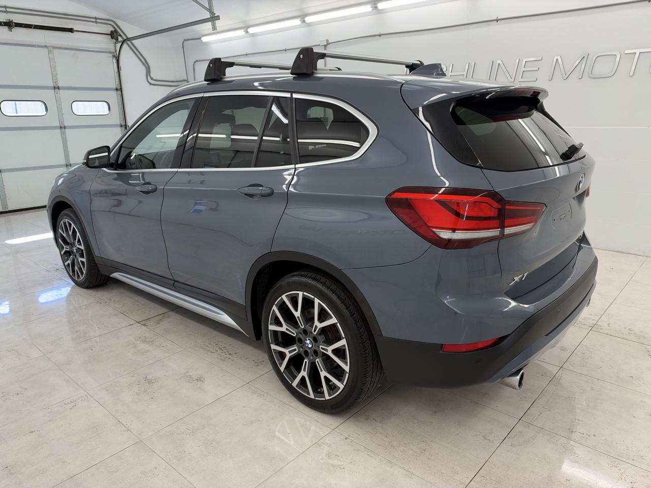 BMW X1 xDrive28i Sports Activity Vehicle 2021