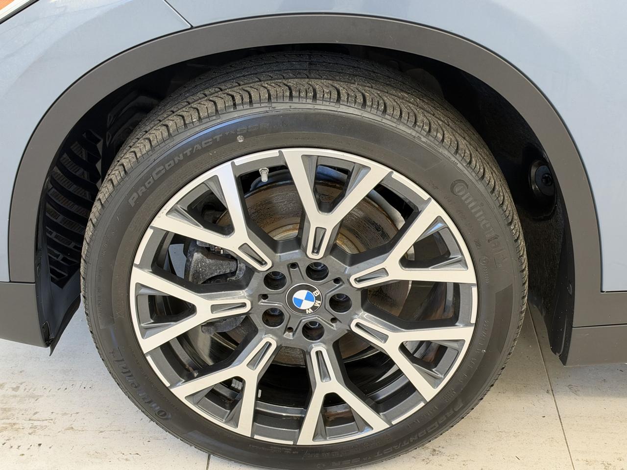 BMW X1 xDrive28i Sports Activity Vehicle 2021