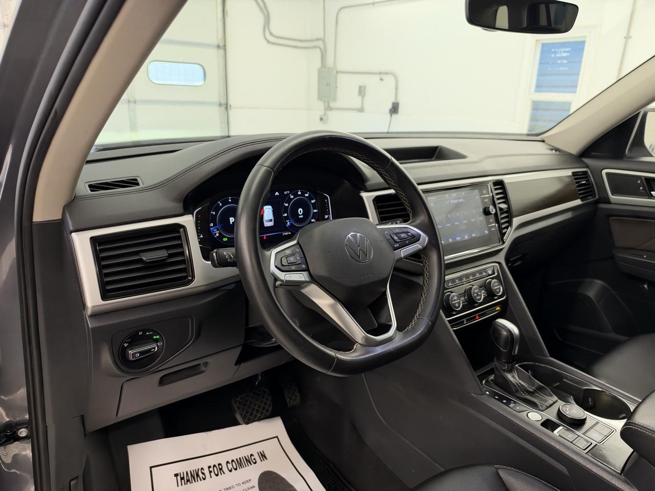 Volkswagen Atlas 3.6L V6 SE w/Technology 4MOTION 2023