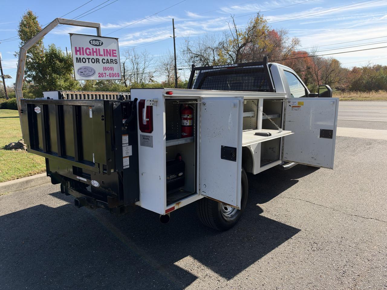 Ford Super Duty F-250 SRW XLT 4WD Reg Cab 8' Box 2019