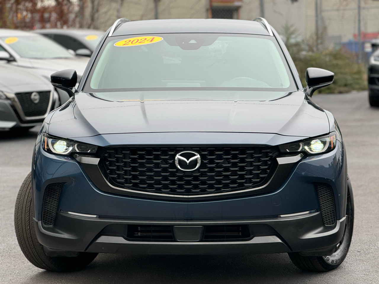 2024 Mazda CX-50 2.5 S Preferred photo 4
