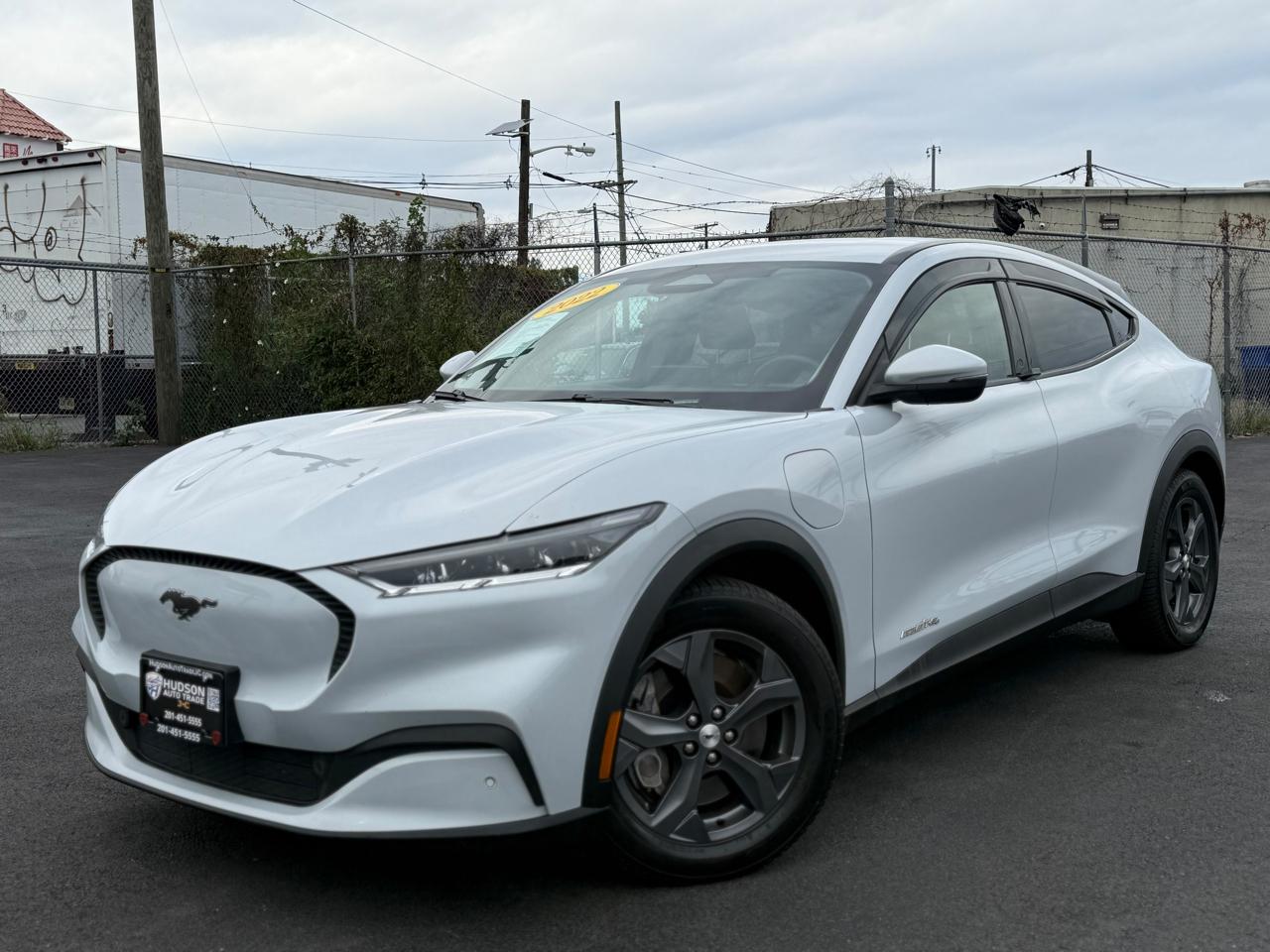 2022 Ford Mustang Mach-E Select AWD