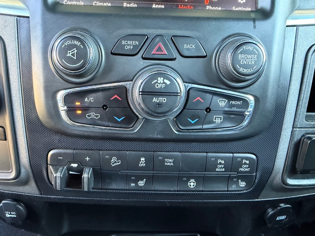 RAM 2500 Power Wagon Crew Cab SWB 4WD 2018 RAM 2500 Power Wagon Crew Cab SWB 4WD 2018