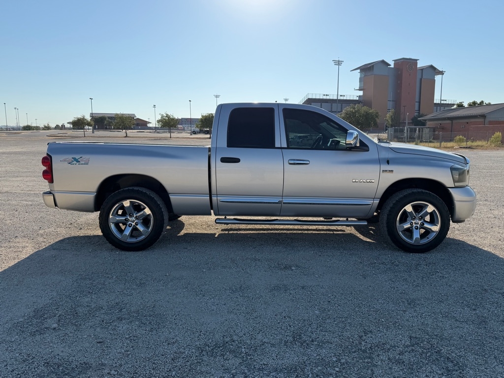 Dodge Ram 1500 ST Quad Cab 2WD 2008 Dodge Ram 1500 ST Quad Cab 2WD 2008