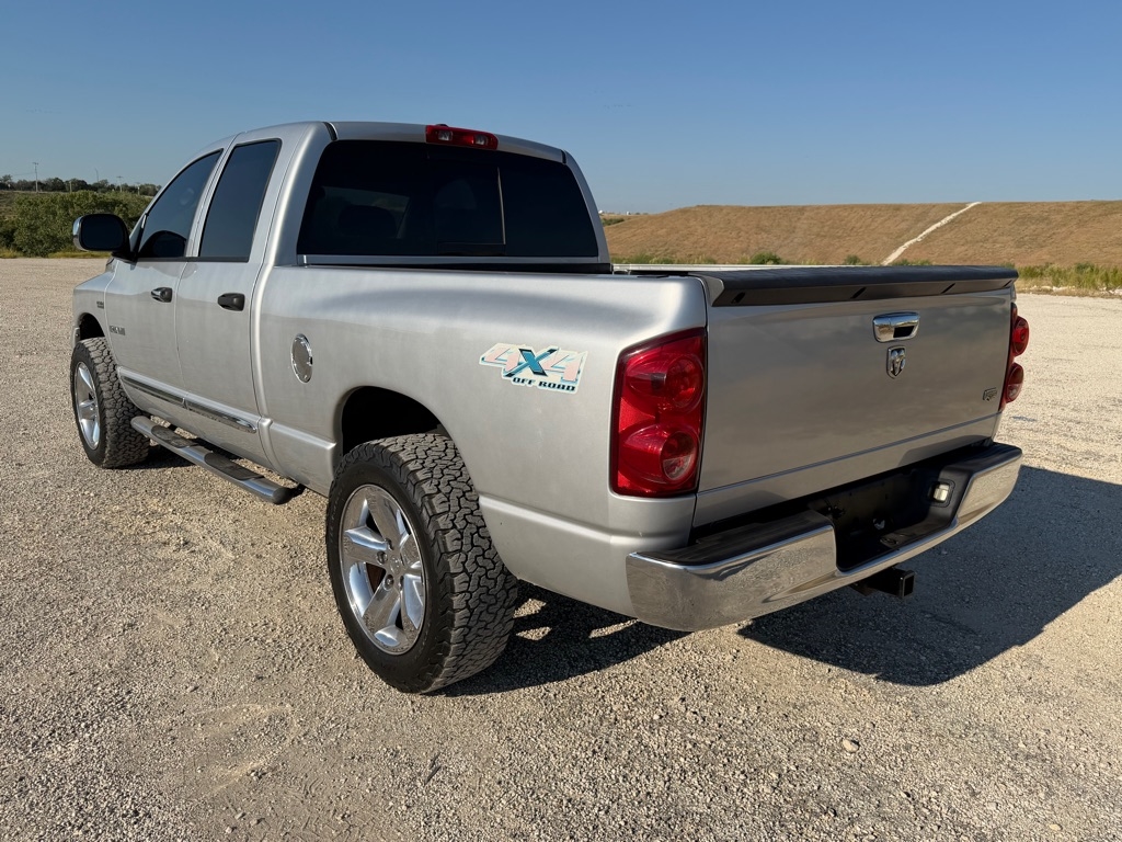 Dodge Ram 1500 ST Quad Cab 2WD 2008 Dodge Ram 1500 ST Quad Cab 2WD 2008