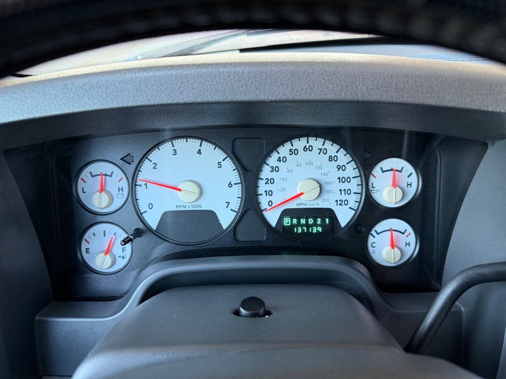 Dodge Ram 1500 ST Quad Cab 2WD 2008 Dodge Ram 1500 ST Quad Cab 2WD 2008