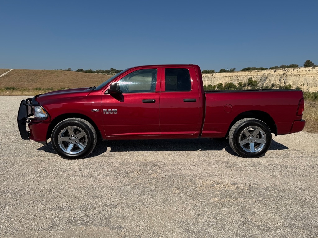 RAM 1500 Tradesman Quad Cab 4WD 2014 RAM 1500 Tradesman Quad Cab 4WD 2014