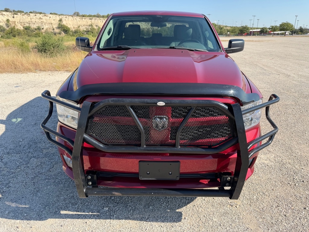 RAM 1500 Tradesman Quad Cab 4WD 2014 RAM 1500 Tradesman Quad Cab 4WD 2014