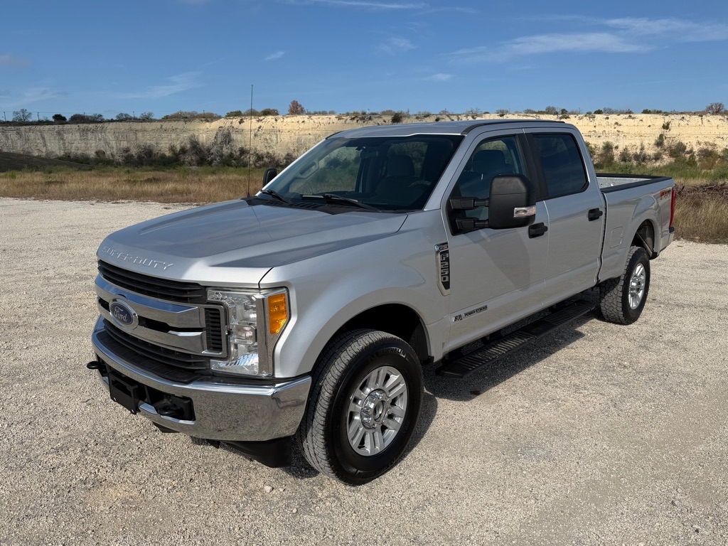 Ford F-250 SD King Ranch Crew Cab 4WD 2017