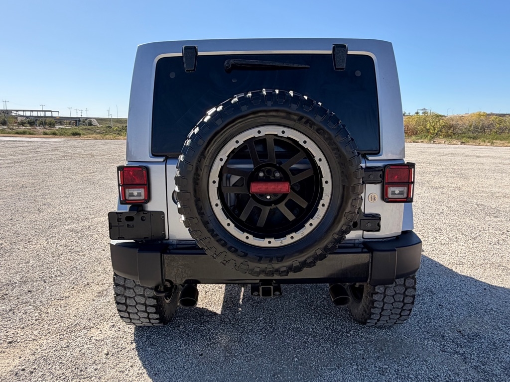 Jeep Wrangler Unlimited Sahara 4WD 2017