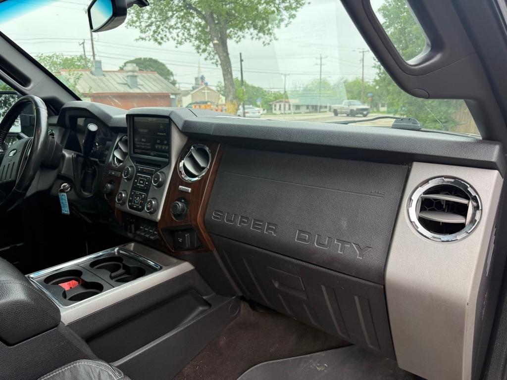 Ford F-250 SD King Ranch Crew Cab 4WD 2015
