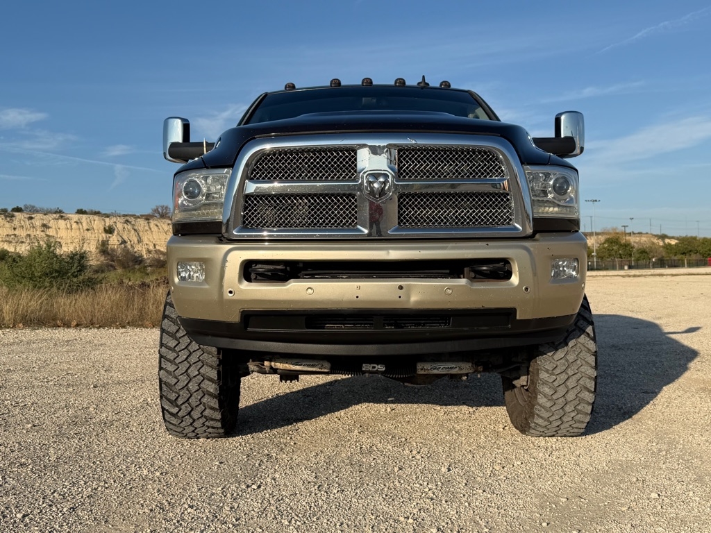 RAM 2500 Longhorn Mega Cab SWB 4WD 2016