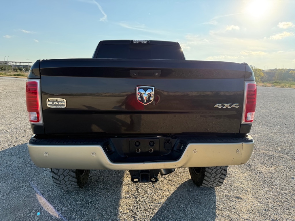 RAM 2500 Longhorn Mega Cab SWB 4WD 2016