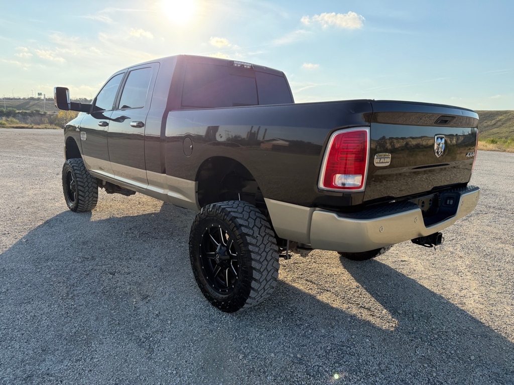 RAM 2500 Longhorn Mega Cab SWB 4WD 2016