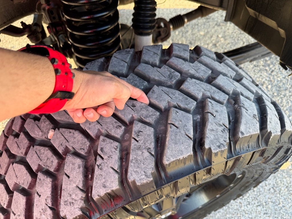 RAM 2500 Longhorn Mega Cab SWB 4WD 2016