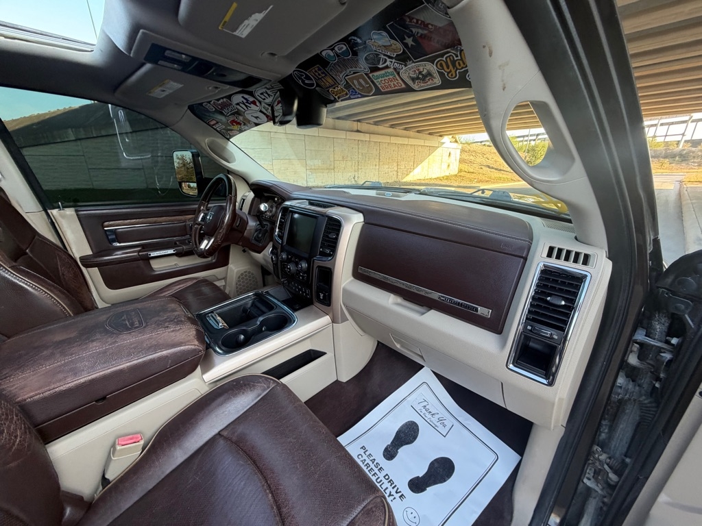 RAM 2500 Longhorn Mega Cab SWB 4WD 2016