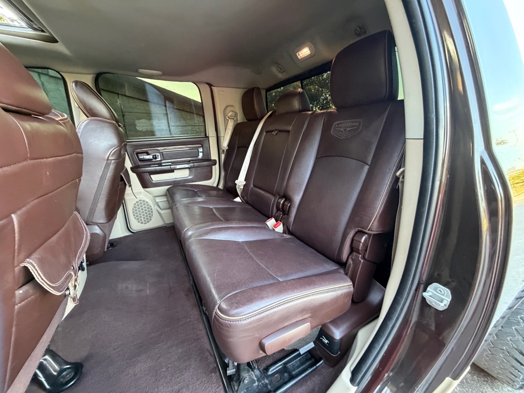 RAM 2500 Longhorn Mega Cab SWB 4WD 2016