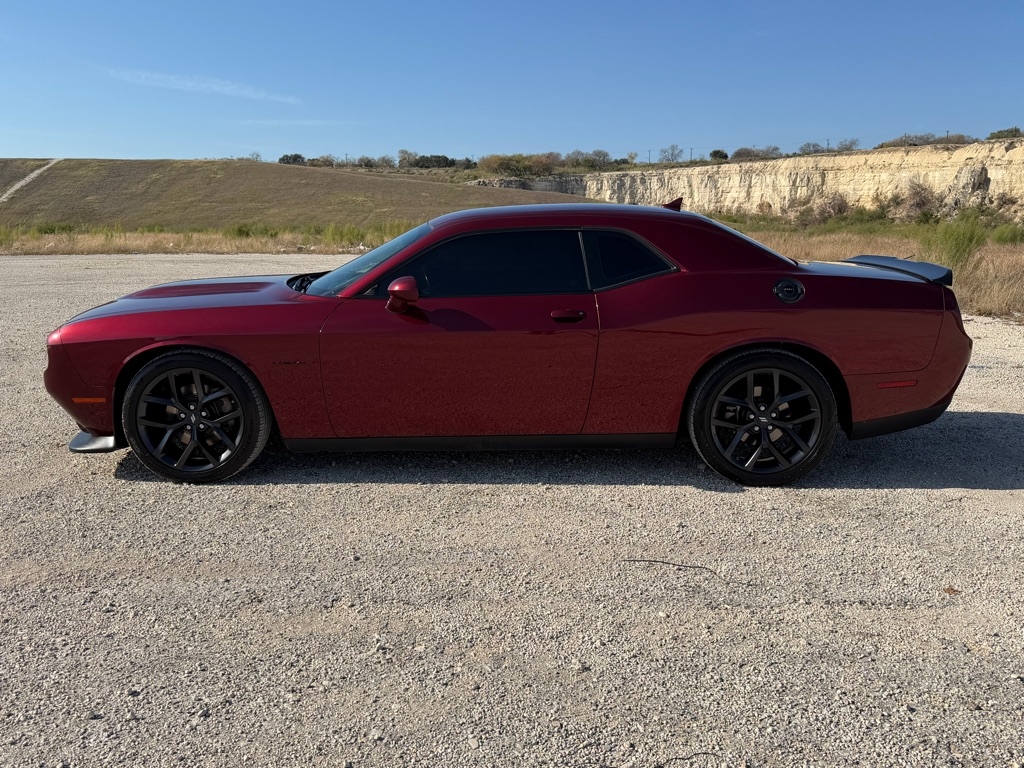 Dodge Challenger R/T Plus 2022