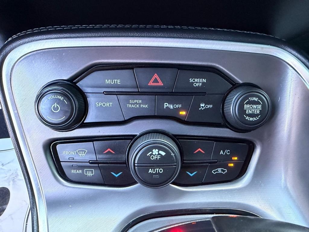 Dodge Challenger R/T Plus 2022