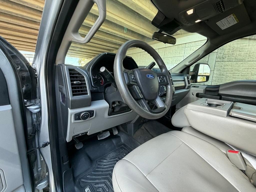 Ford F-250 SD Platinum Crew Cab 4WD 2020