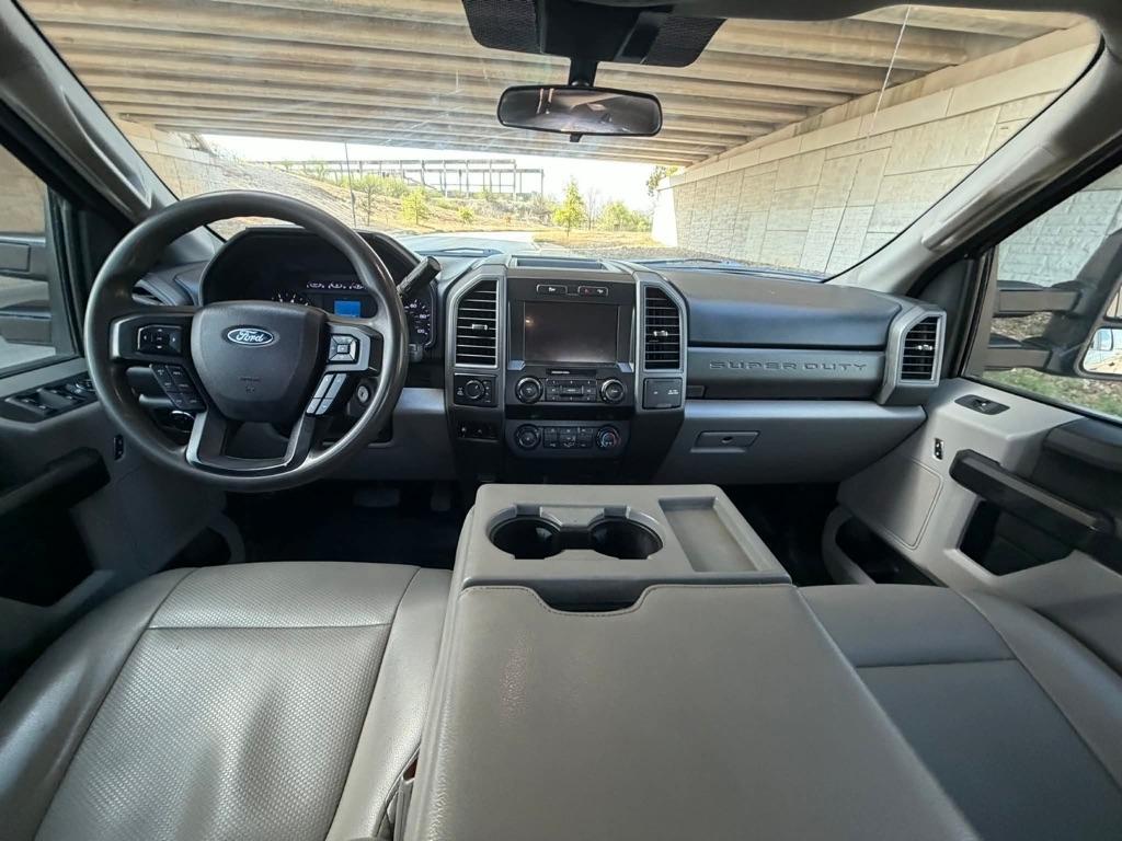 Ford F-250 SD Platinum Crew Cab 4WD 2020