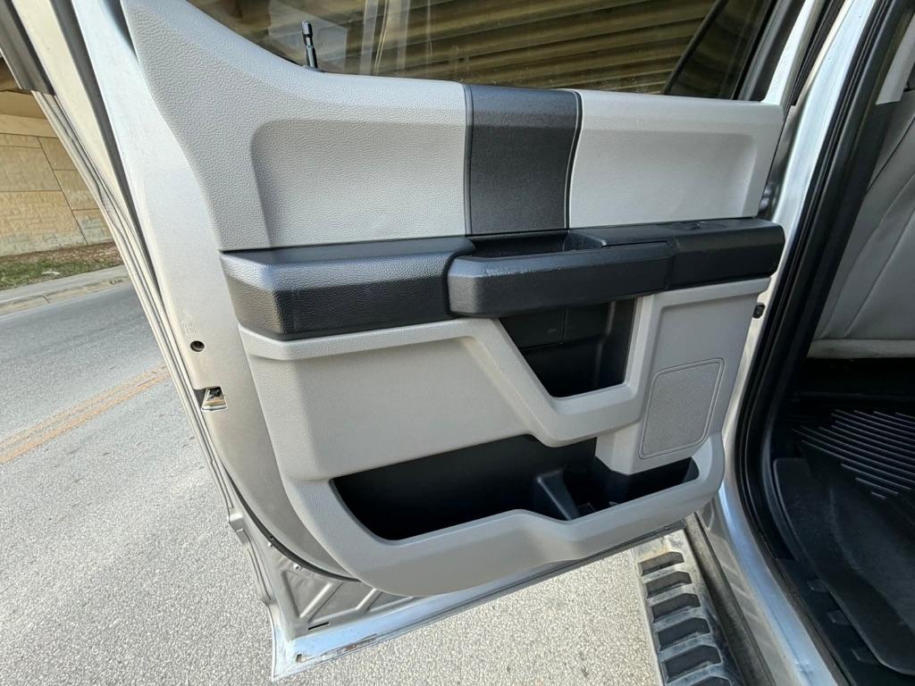 Ford F-250 SD Platinum Crew Cab 4WD 2020