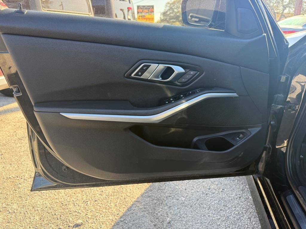 BMW 3-Series 330i xDrive 2020