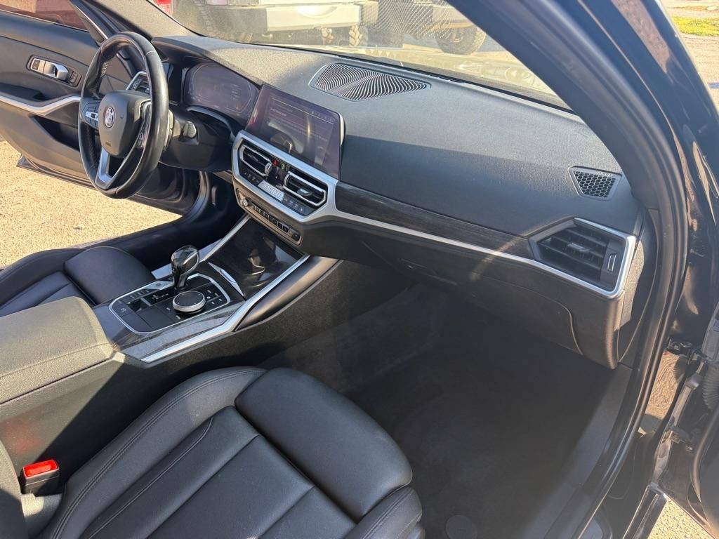 BMW 3-Series 330i xDrive 2020